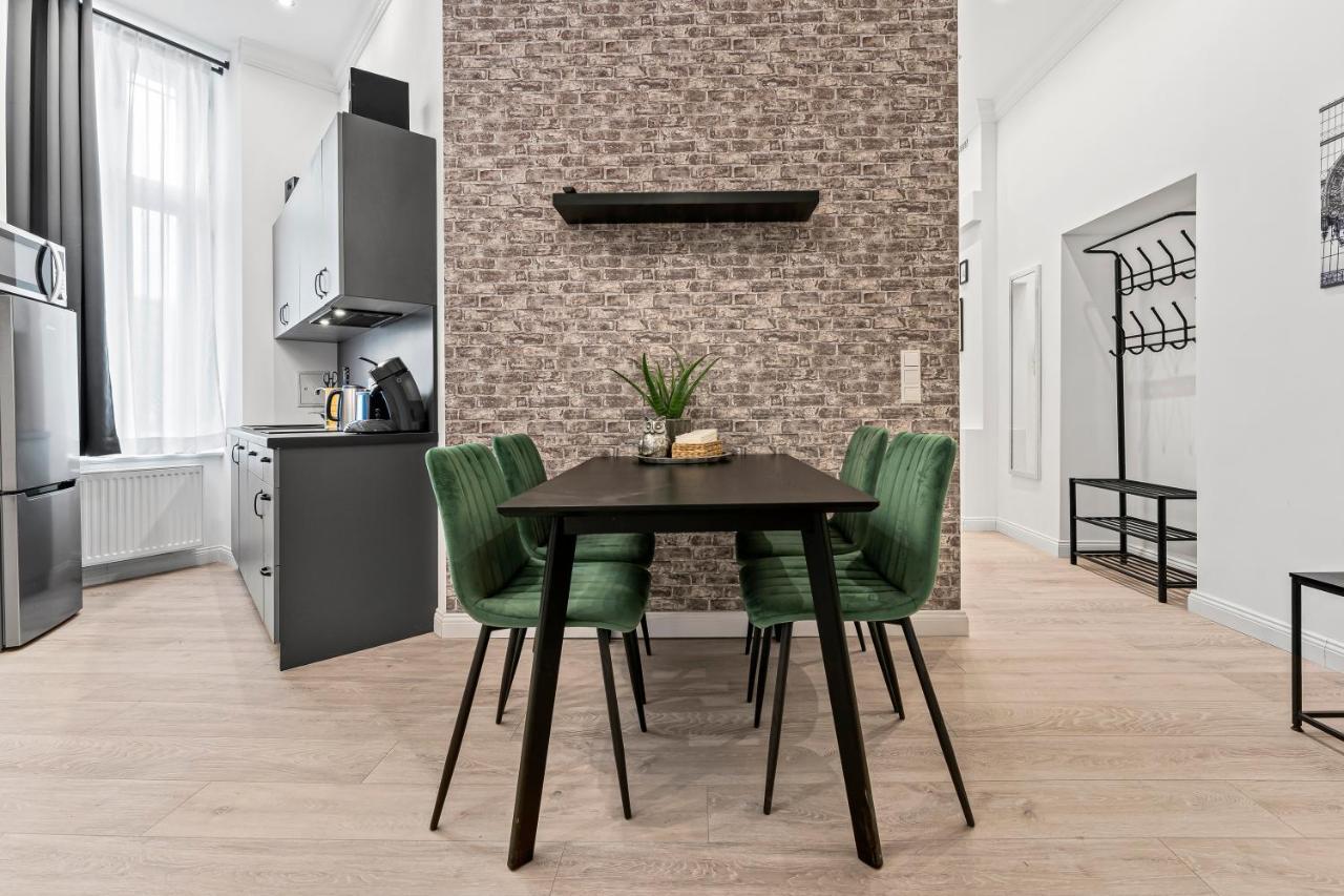 The Mierendorf Hinterhaus, 2 Bed Rooms Up To 4 People Berlin Exteriör bild