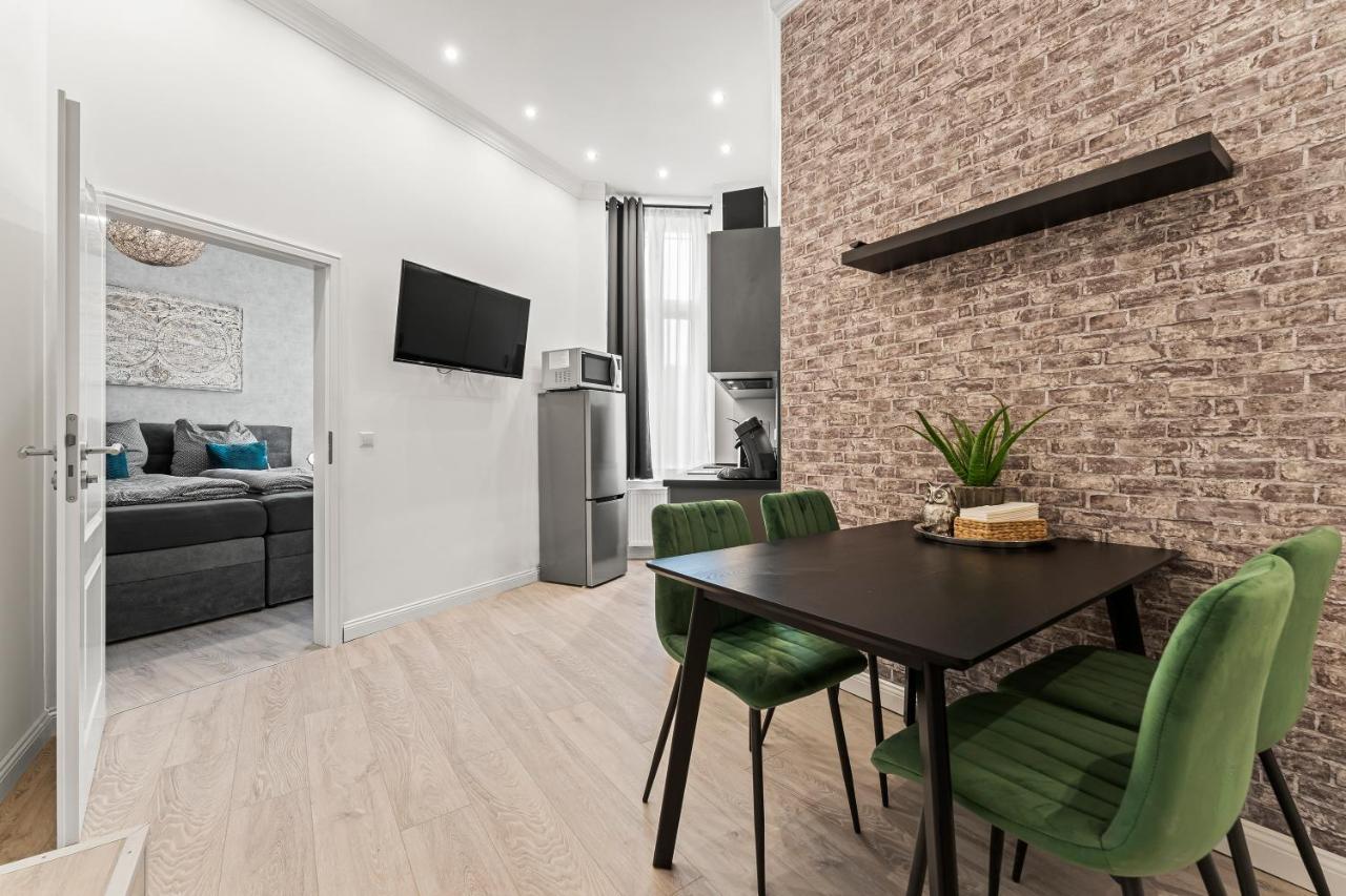 The Mierendorf Hinterhaus, 2 Bed Rooms Up To 4 People Berlin Exteriör bild
